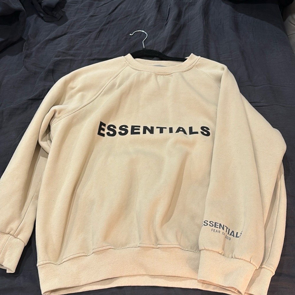 Essentials Sweatshirt